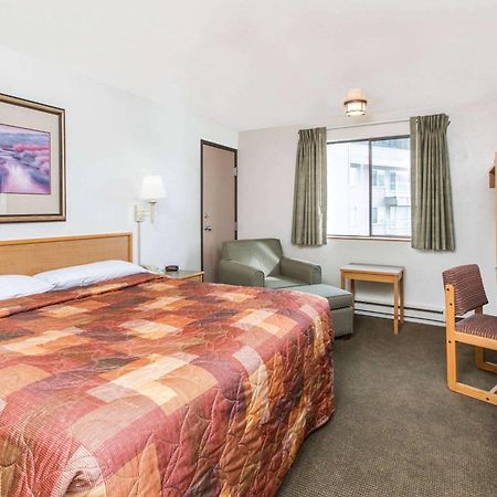 Super 8 By Wyndham Ketchikan Eksteriør bilde