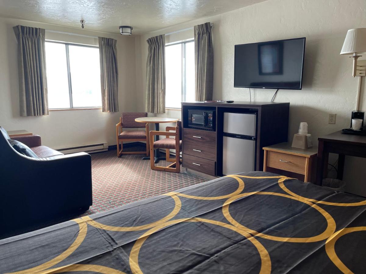 Super 8 By Wyndham Ketchikan Eksteriør bilde