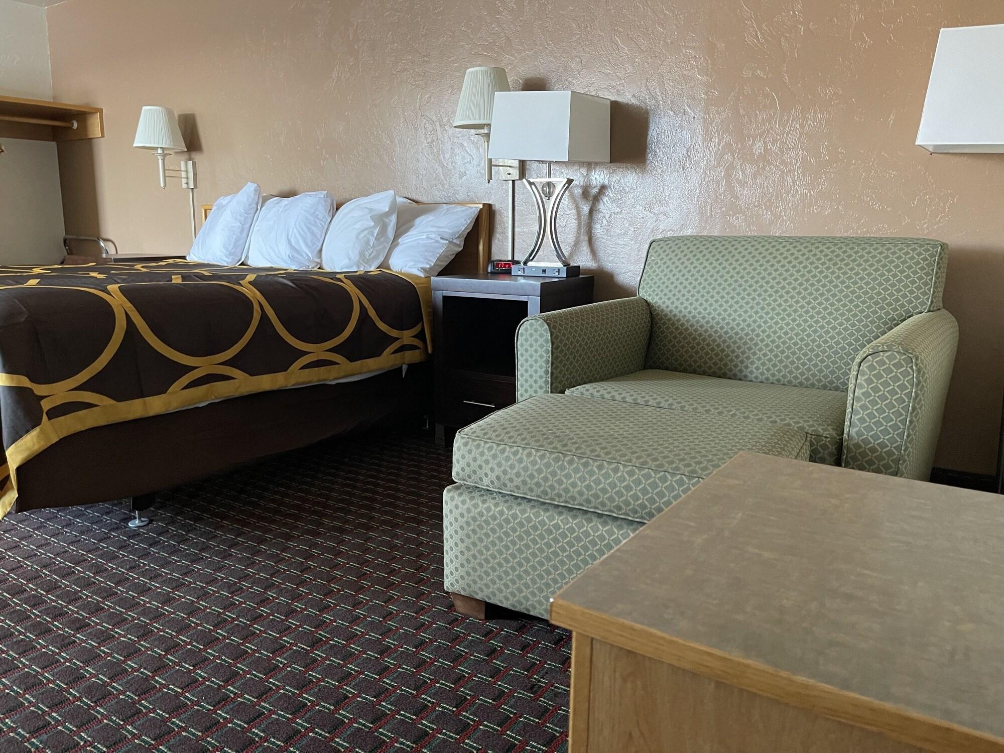 Super 8 By Wyndham Ketchikan Eksteriør bilde